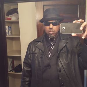 Meet your Posher, Bobby